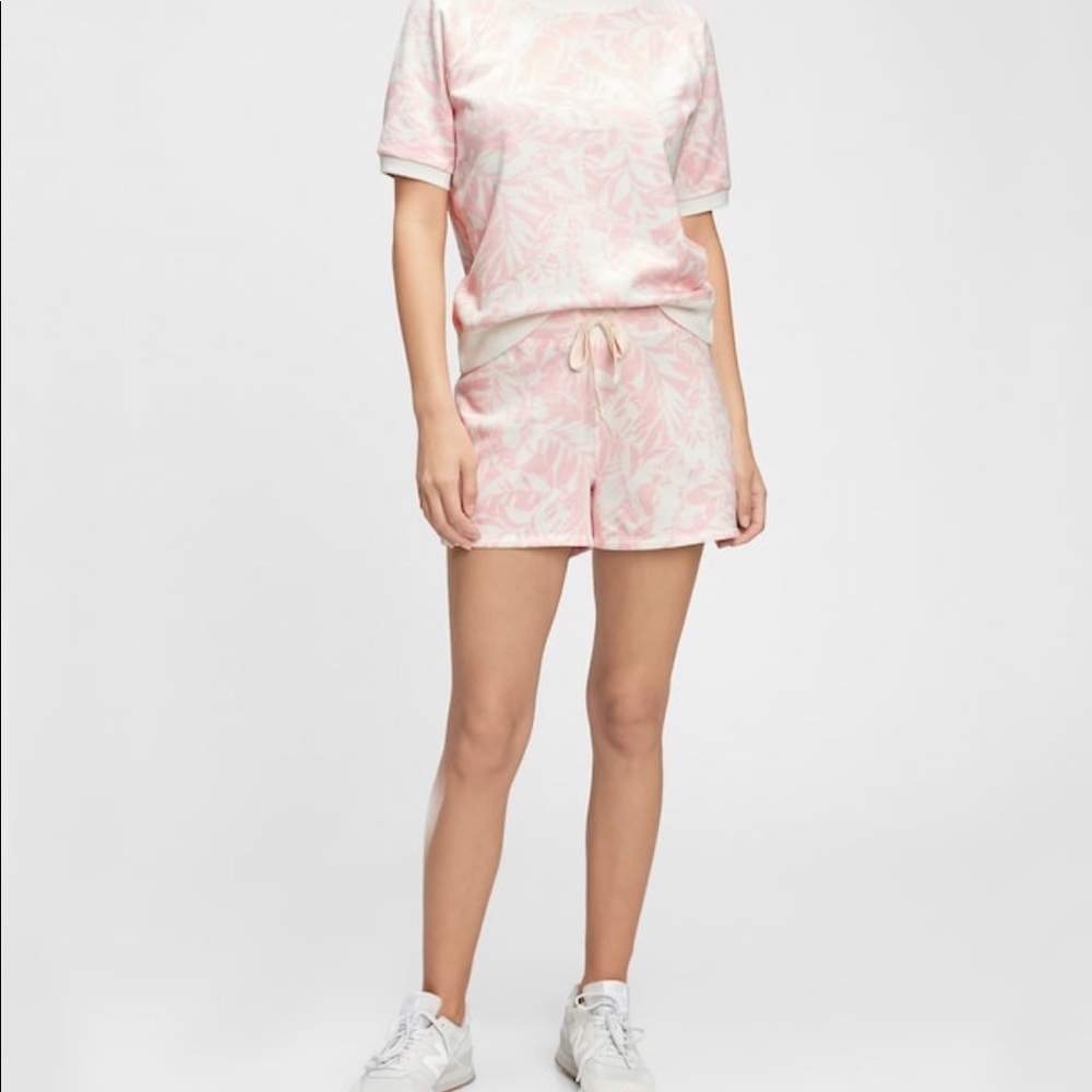 GAP Factory Fleece Shorts